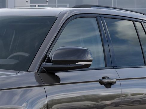 New 2025 Jeep Grand Cherokee Limited w/ Black Appearance Package image 12