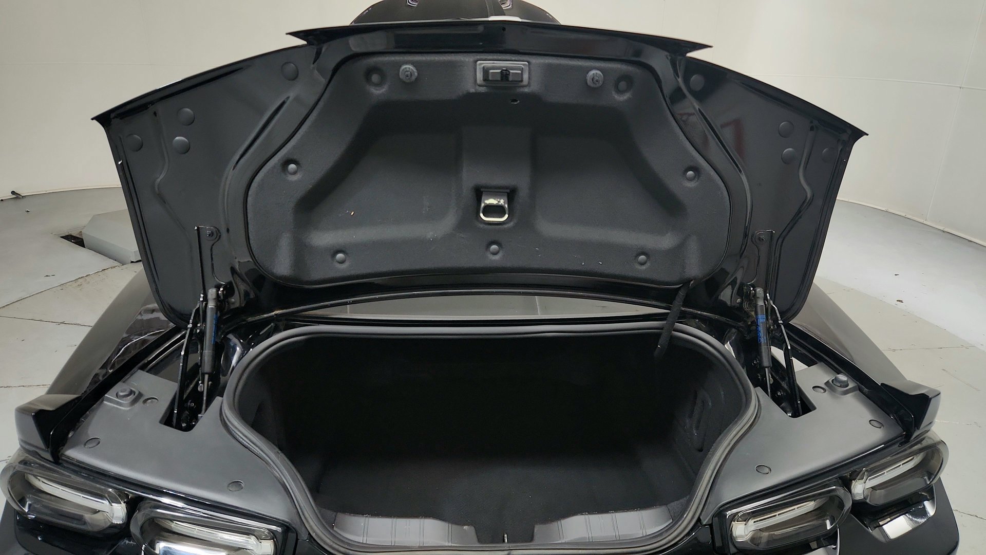 Used 2023 Chevrolet Camaro LT w/ RS Package RWD image 23