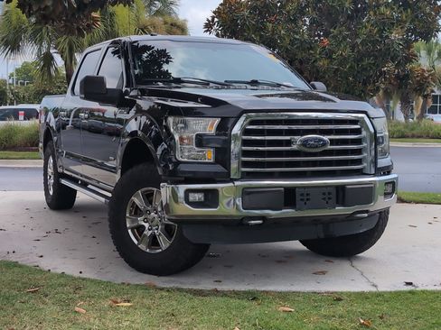 Used 2016 Ford F150 XLT w/ Equipment Group 302A Luxury AWD/4WD image 2