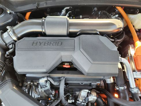New 2026 Kia Sportage LX FWD image 11