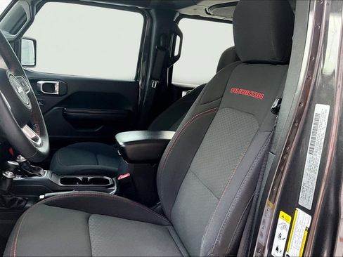 Used 2019 Jeep Wrangler Unlimited Rubicon w/ Cold Weather Group image 20