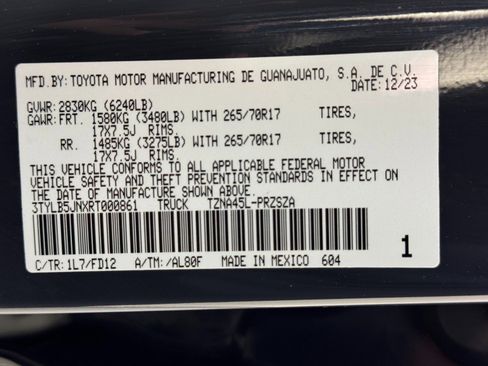 Used 2024 Toyota Tacoma TRD Off-Road w/ TRD Off Road Upgrade Package AWD/4WD image 48