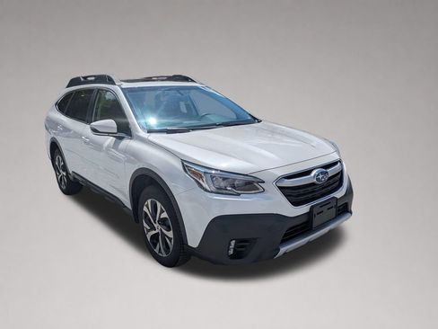 Used 2022 Subaru Outback Limited XT AWD/4WD image 1
