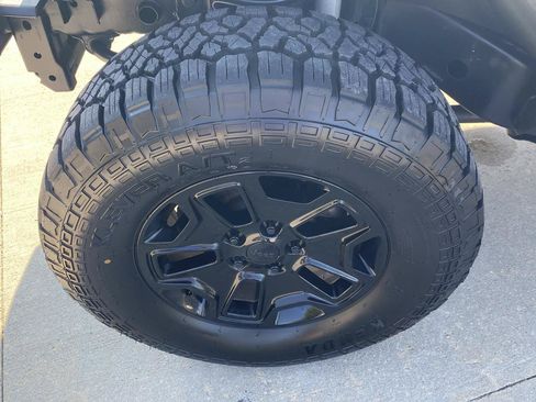 Used 2016 Jeep Wrangler Unlimited Sport w/ Quick Order Package 24S AWD/4WD image 10