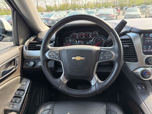 Used 2017 Chevrolet Tahoe LT image 13