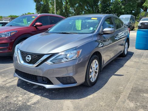 Used 2018 Nissan Sentra SV FWD image 3