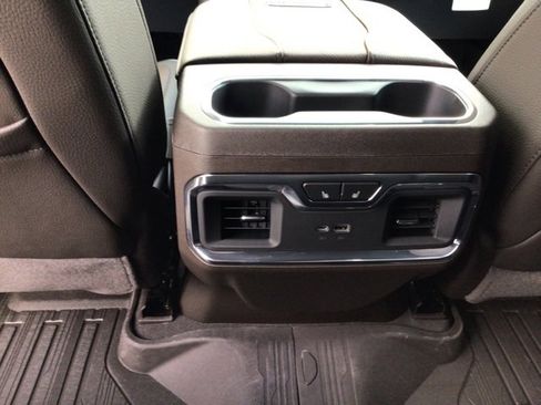 New 2026 GMC Sierra 2500 Denali w/ Denali Reserve Package image 11