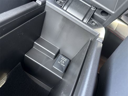 New 2025 Mitsubishi Outlander Sport SE image 36