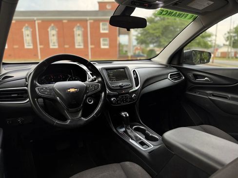 Used 2019 Chevrolet Equinox LT FWD image 10