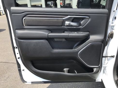 Used 2026 RAM 1500 Laramie AWD/4WD image 12
