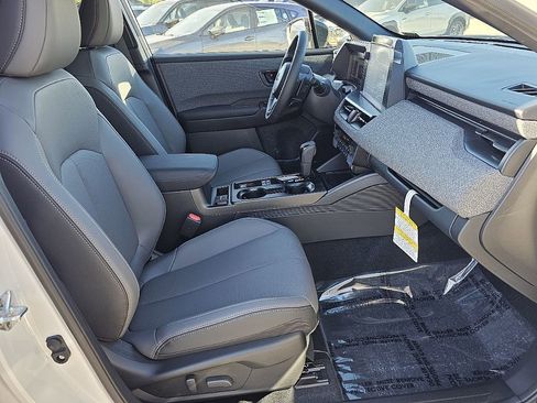 New 2026 Subaru Outback Limited AWD/4WD image 15