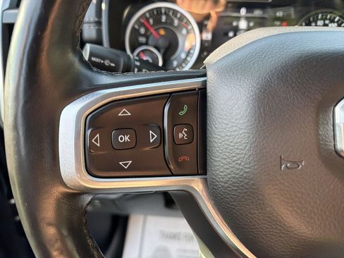 Used 2019 RAM 1500 Laramie AWD/4WD image 19