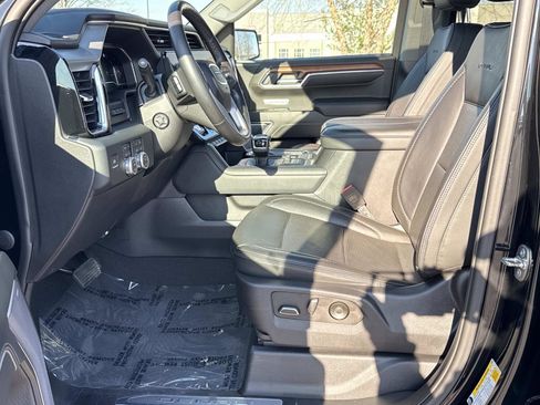 Used 2023 GMC Sierra 1500 Denali w/ Denali Reserve Package AWD/4WD image 23