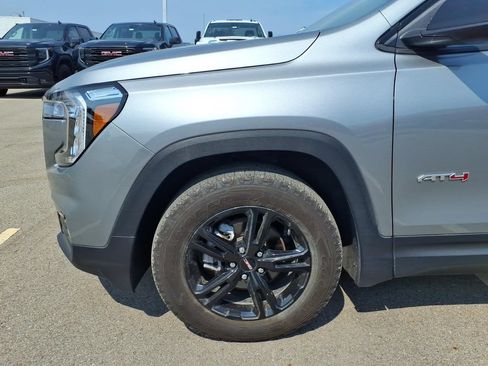 Used 2024 GMC Terrain AT4 AWD/4WD image 24
