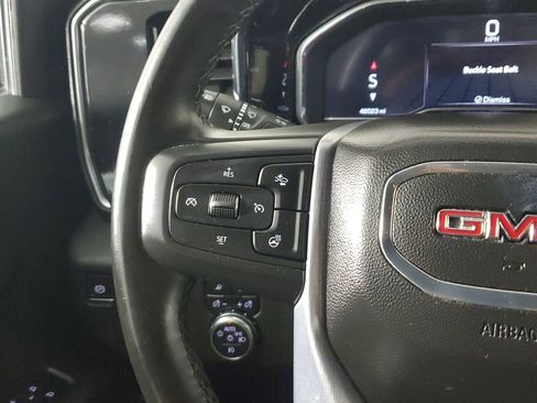 Used 2024 GMC Sierra 1500 SLT AWD/4WD image 9