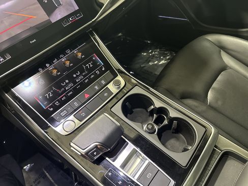 Used 2020 Audi Q7 3.0T Premium Plus image 26