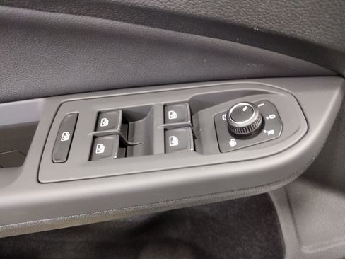 New 2025 Volkswagen GTI SE image 18