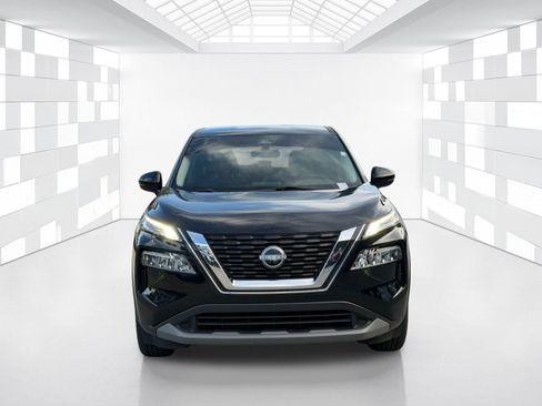 Used 2023 Nissan Rogue SV FWD image 2