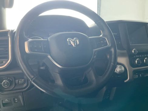 Used 2019 RAM 1500 Laramie image 14