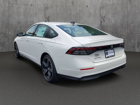 New 2026 Honda Accord SE image 4