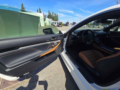 Used 2021 Lexus RC 300 w/ Accessory Package 2 RWD image 15