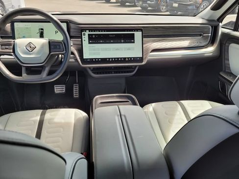 Used 2022 Rivian R1T Adventure AWD/4WD image 6