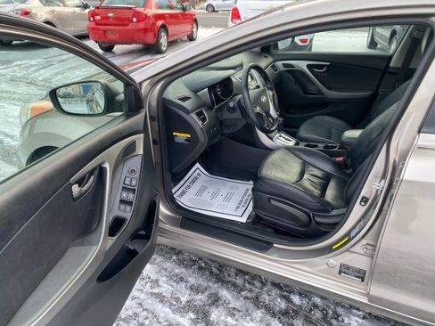 Used 2011 Hyundai Elantra Limited image 11