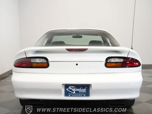 Used 2001 Chevrolet Camaro Z28 w/ Preferred Equipment Group image 26