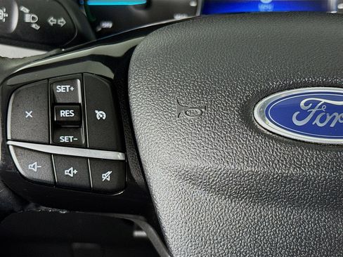 Used 2022 Ford Escape SE w/ SE Sport Appearance Package image 13