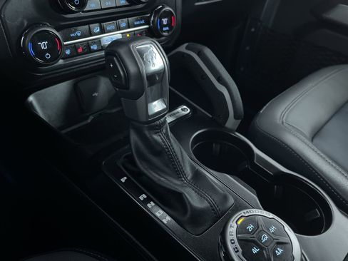 Used 2023 Ford Bronco Outer Banks image 22