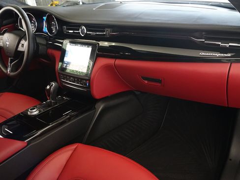 Used 2017 Maserati Quattroporte S GranLusso RWD image 5