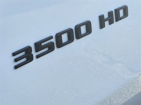 Used 2024 Chevrolet Silverado 3500 LTZ w/ LTZ Plus Package image 13