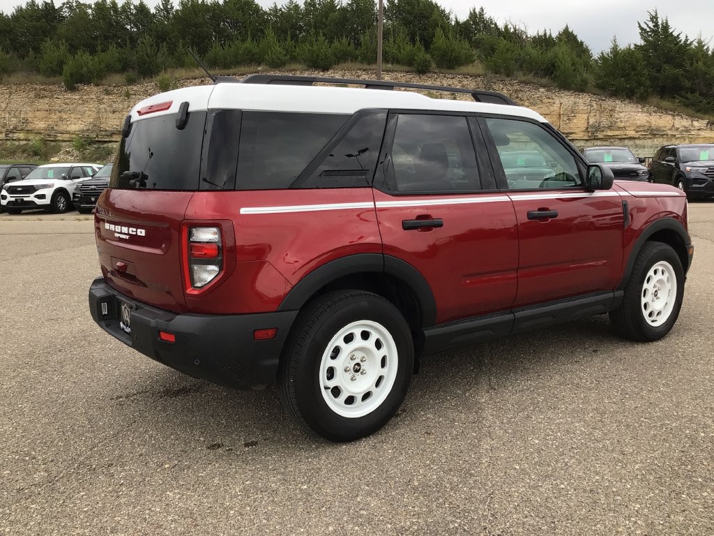 Used 2025 Ford Bronco Sport Heritage AWD/4WD image 6