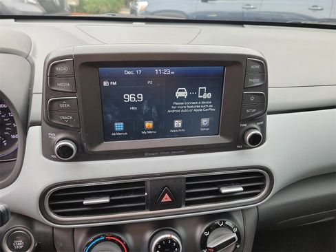 Used 2018 Hyundai Kona SEL image 26