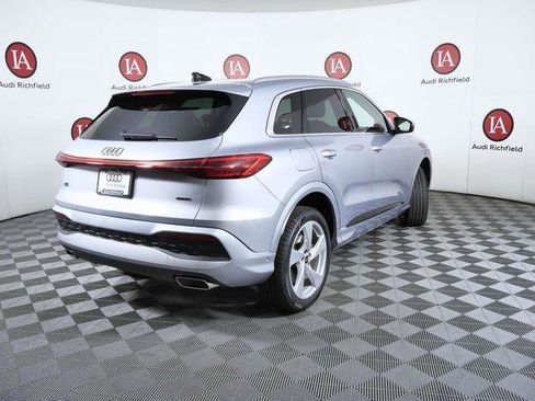 New 2025 Audi Q5 Premium Plus AWD/4WD image 8