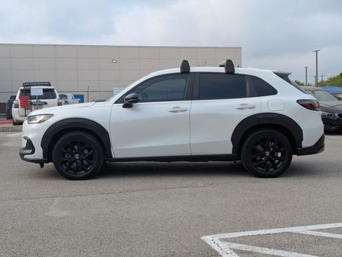 Used 2023 Honda HR-V Sport image 6