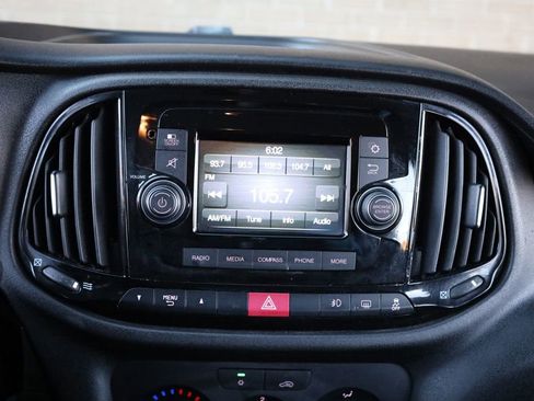 Used 2015 RAM ProMaster City Tradesman SLT w/ Rear Back-up Camera Group image 29