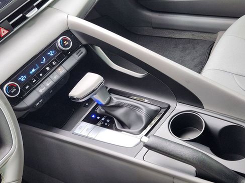 New 2026 Hyundai Elantra Sport image 14