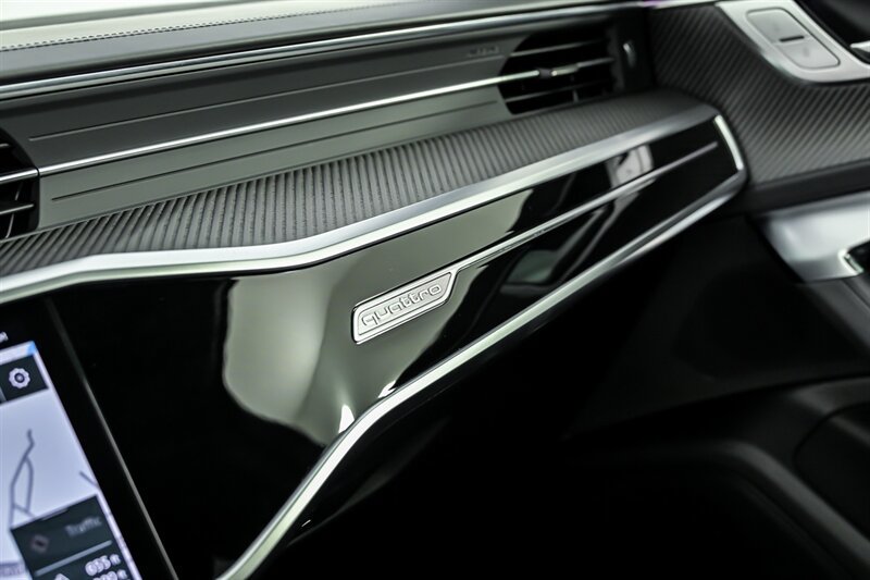 Used 2022 Audi RS 6 AWD/4WD image 29