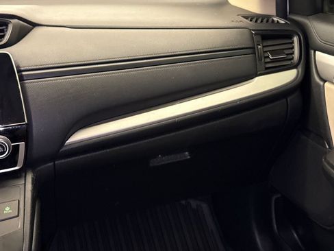Used 2019 Honda CR-V LX image 15