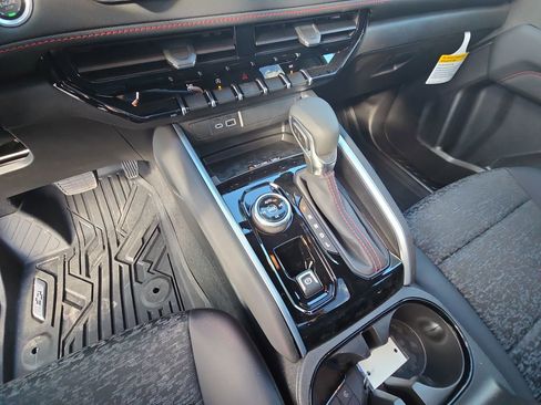 New 2025 Chevrolet Colorado Z71 w/ Technology Package image 52