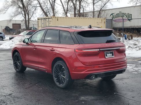 New 2026 Lincoln Corsair Reserve w/ Jet Appearance Package image 3