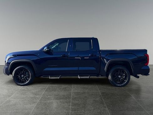 Used 2025 Toyota Tundra Limited image 4