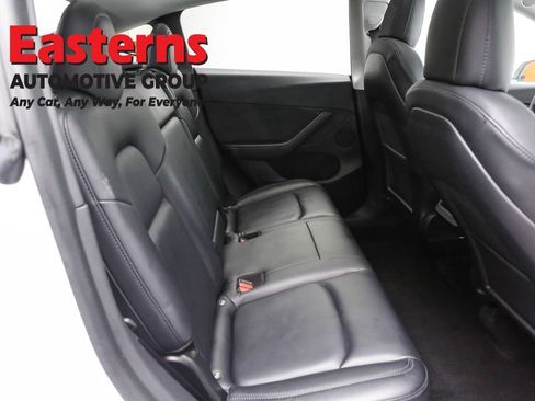 Used 2021 Tesla Model Y Long Range image 20