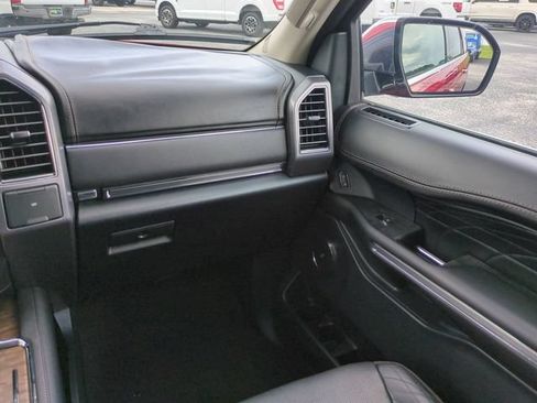 Certified 2021 Ford Expedition Platinum RWD image 19