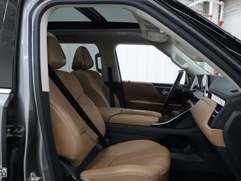 Used 2025 INFINITI QX80 Sensory image 34