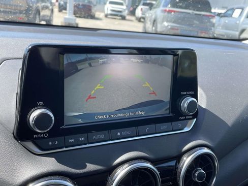 Used 2025 Nissan Sentra S image 25