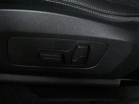 Used 2026 BMW X2 xDrive28i w/ Technology Package image 27