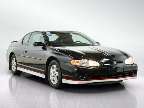 Used 2002 Chevrolet Monte Carlo SS w/ Preferred Equipment Group FWD image 8