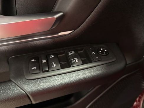 Used 2021 RAM 1500 Big Horn image 10